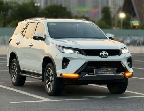 Toyota Fortuner Legender 2.4AT phiên bản máy dầu