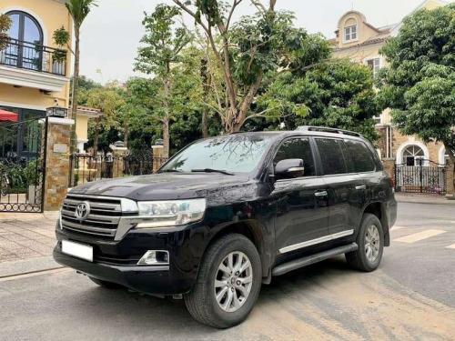 Toyota Landcruiser 4.6 VX Sx 2016