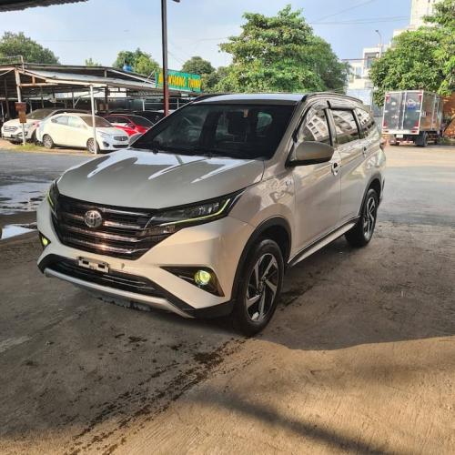 Toyota Rush 2021 số tự động,  7 chỗ 2 dàn lạnh