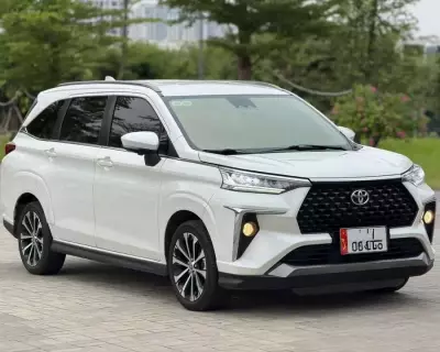 Toyota Veloz Cross 1.5CVT Top Xăng Tự Động bản Full 2022