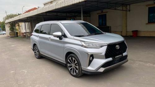 Toyota Veloz Cross Top 2022 số tự động