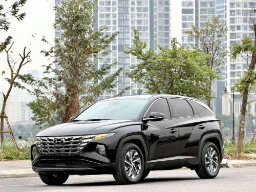 Tucson 2.0D Sản Xuất 2024 1 chủ từ đầu