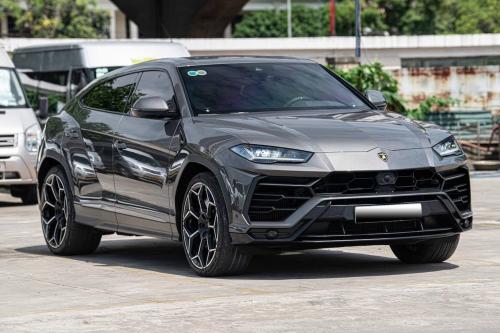 Bán Urus 2022