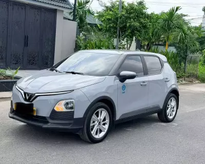 Vf5 plus 2025 miễn phí sạc khong giới hạn đến 6/2027