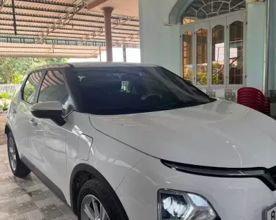 Vf5 Plus mua pin mua ngày 14 tháng 8/2026
