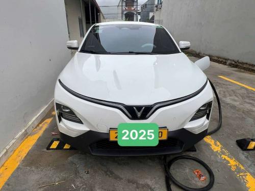 Vf6 eco 2025 odo đi 4,6v km
