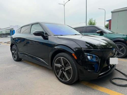 VF7 bản full trần kính 2 cầu, mua mới sản xuất 2024