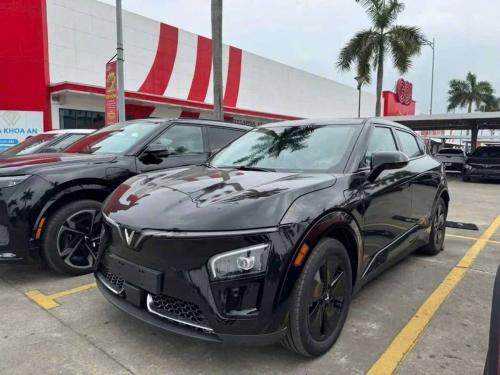 VF7 Eco có HUD 2026 màu đen mới 100% chưa lăn bánh