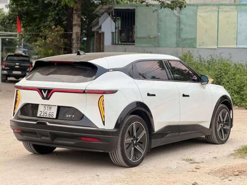 VF7 Plus 2025 , bản full Options chưa bị cắt