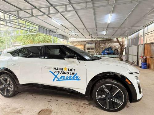 VF7 Plus vin26, 2 cầu màu trắng