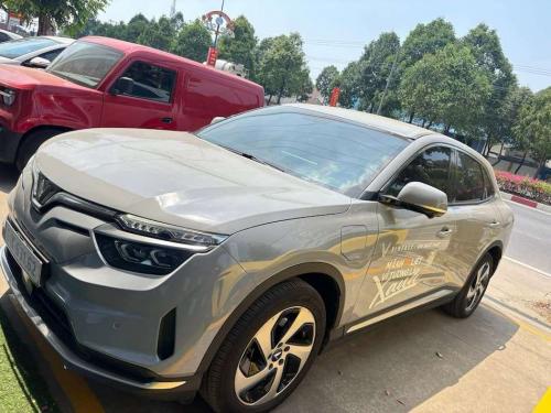 VF8 Eco 2 cầu Thanh lí xe Demo