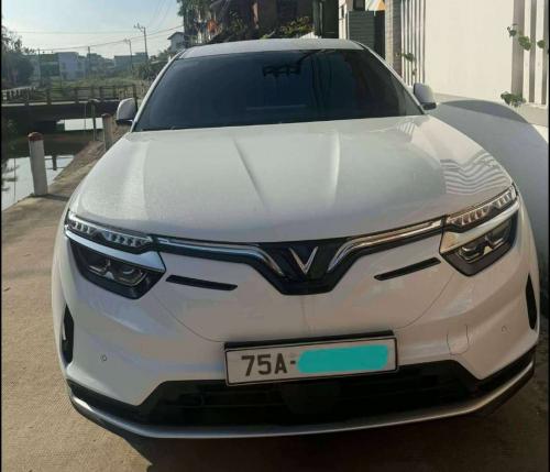 vf8 eco 2025 nhận xe hôm 12/1/2026