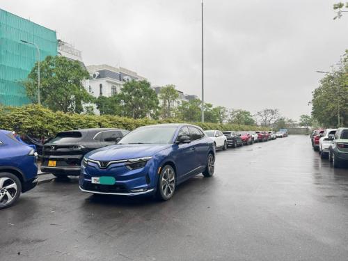 vf8 plus 2022 thuê pin tiên phong, odo 9v.