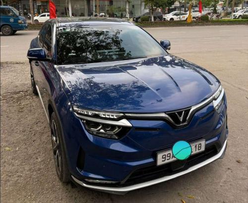 VF8 plus 2023 odo 8v ( bản mua pin)