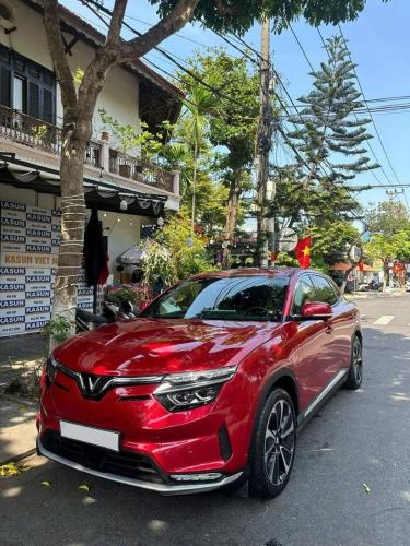 Bán xe VF8 Plus 2023 đỏ / da bò 