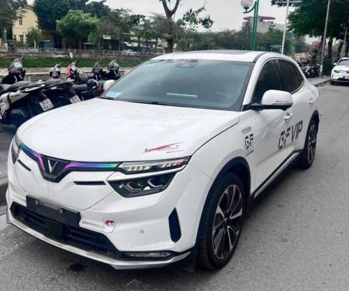 VINFAST VF8 PLUS 2023