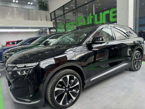 VF8 Plus 2024 Đen nội thất be - pin CATL - ODO siêu lướt 52km