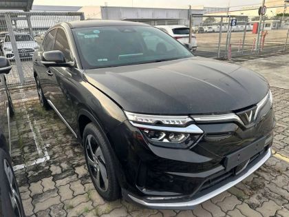 VF8 Eco 2023