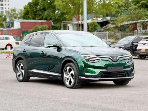 VF8S 2024 – Odo 25 km - 2 Cầu – Xe gần như mới 99,99%