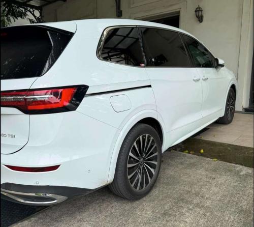 Vilorant bản full luxury sx2024 trắng nâu