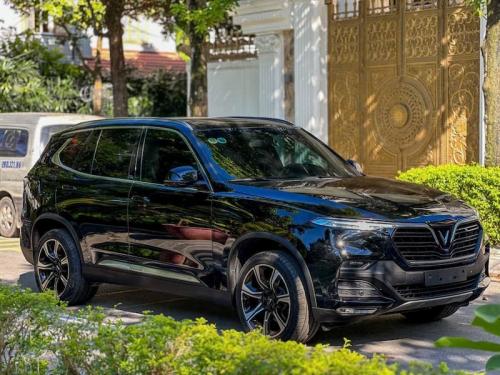 Vinfast Lus SA Premium sản xuất 2020 xe chạy 11 vạn zin