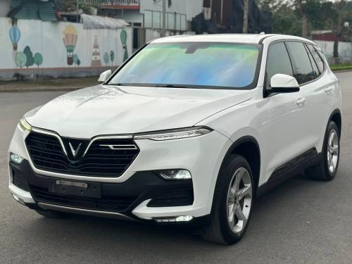 Vinfast Lux SA 2.0 Base sx 2019 odo 7v