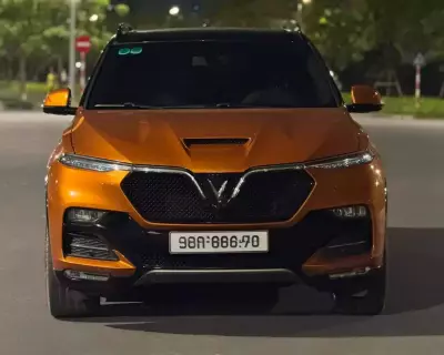Vinfast President 2021 odo 1 vạn