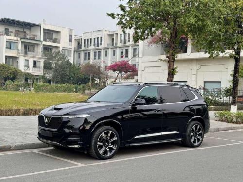 Vinfast President V8-6.2L sx 2020 