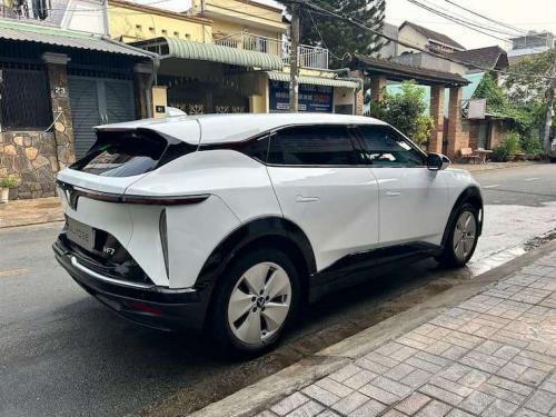 VINFAST VF7 ECO 2025 odo 13000