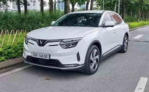 Bán Xe Vinfast VF8 cũ siêu lướt