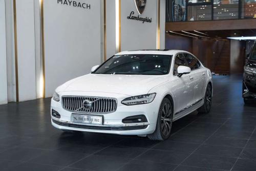 Volvo S90 LWB Ultimate sx 2022, lăn bánh 18 ngàn km siêu mới.