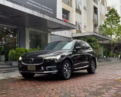 Volvo XC60 B6 Inscription sx cuối năm 2021, Model 2022