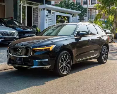 Volvo XC60 B6 Inscription sản xuất 2022