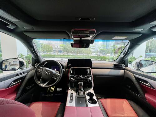 Lexus LX600 - Đẳng cấp thương gia!