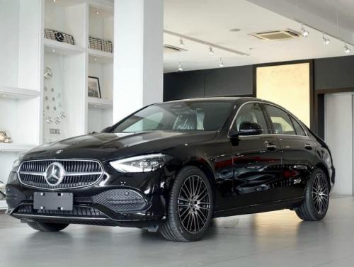 Mercedes - Benz C200 Avantgarde Plus