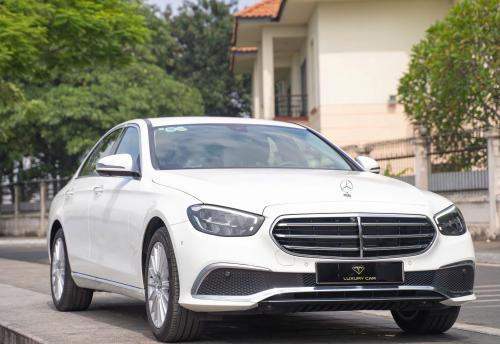 E200 Exclusive 2023 chạy 1300km