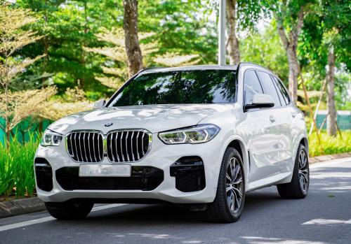 Bán xe BMW X5 M-sport 2022, màu trắng/nâu, siêu lướt 4v km, giá tốt