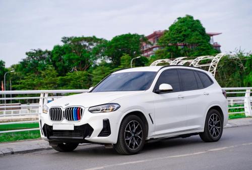 BMW X3 trắng 2024 siêu lướt 9000km